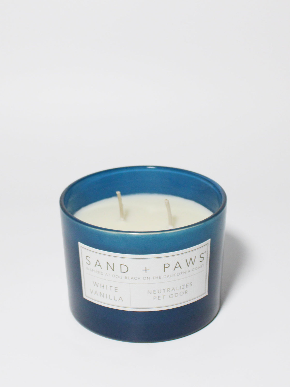 Signature Sand + Paws White Vanilla 12 oz scented candle